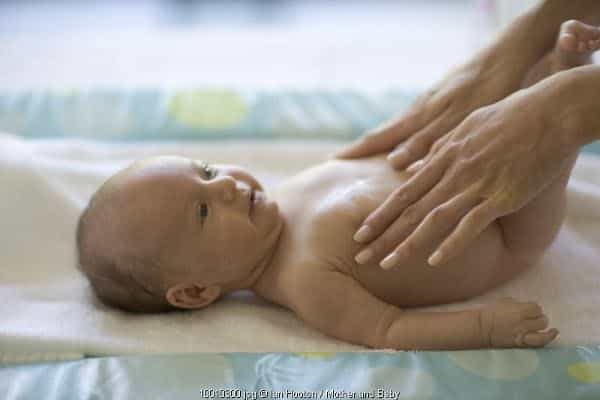 Minyak Telon, Penghangat Tubuh Bayi