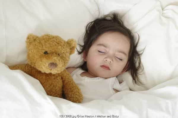 Tidak Apa Si Kecil Tidur Larut, Asal Rutin