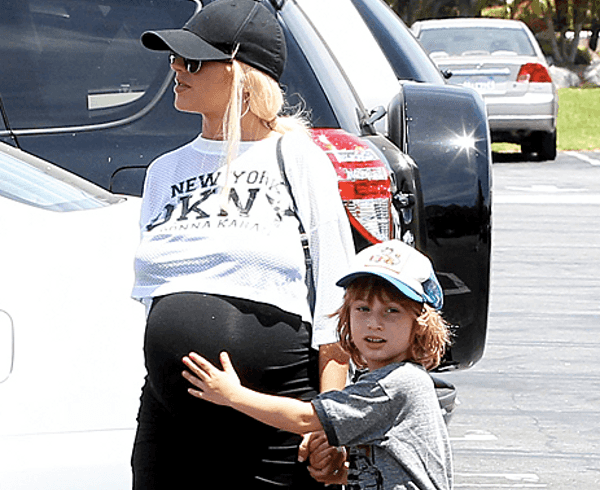 Baby Shower Christina Aguilera