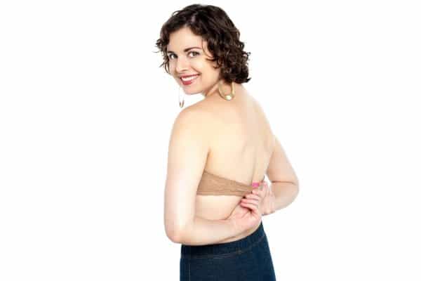 ‘No Bra Day’ untuk Kanker Payudara?
