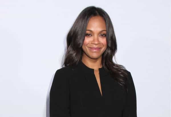 Zoe Saldana Hamil Bayi Kembar