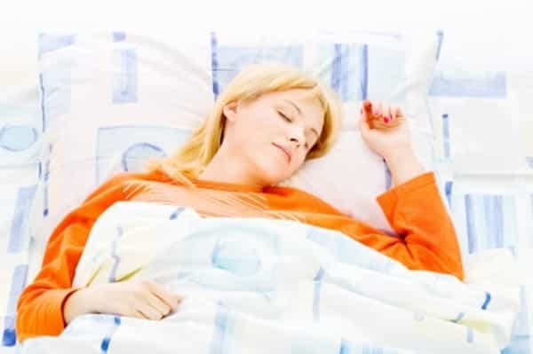 Tidur Lebih Awal Hilangkan Pikiran Negatif
