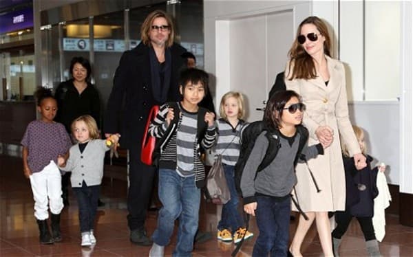 Angelina Jolie Kunjungi Keluarga Korban ISIS