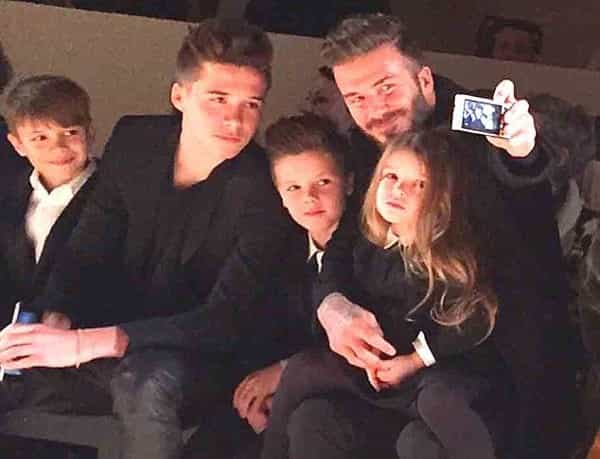 Dukungan Keluarga untuk Victoria Beckham
