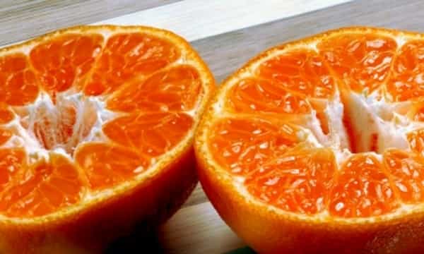 5 Makanan yang Sebaiknya Dihindari saat Menyusui