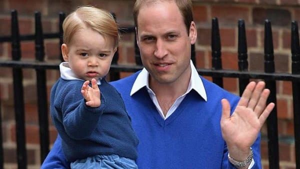 Prince George Menyambut Sang Adik