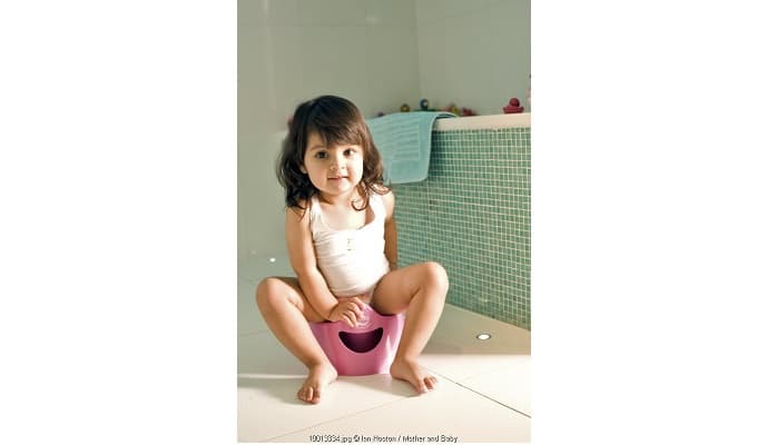 Tanda Anak Siap Toilet Training di Malam Hari