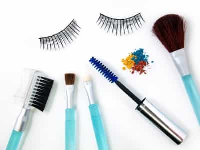 9 Bahan Kosmetik yang Harus Dihindari Ibu Hamil