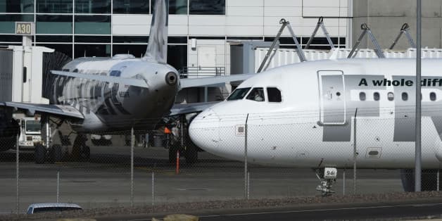 4 Pilot Wanita Tidak Digaji karena Memompa ASI