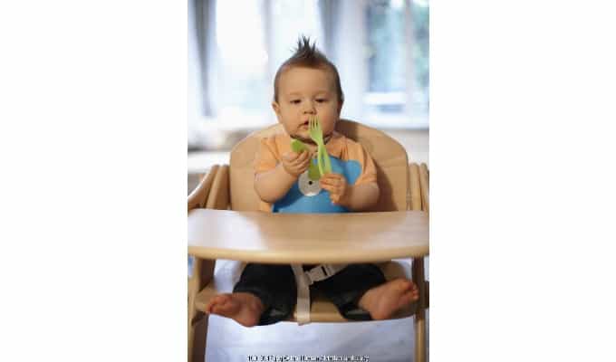3 Cara Efektif Mengatasi Anak yang Susah Makan