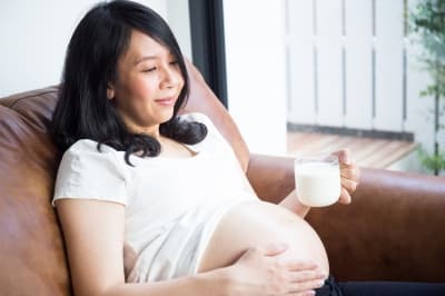 Solusi untuk Ibu Hamil yang Tidak Suka Susu