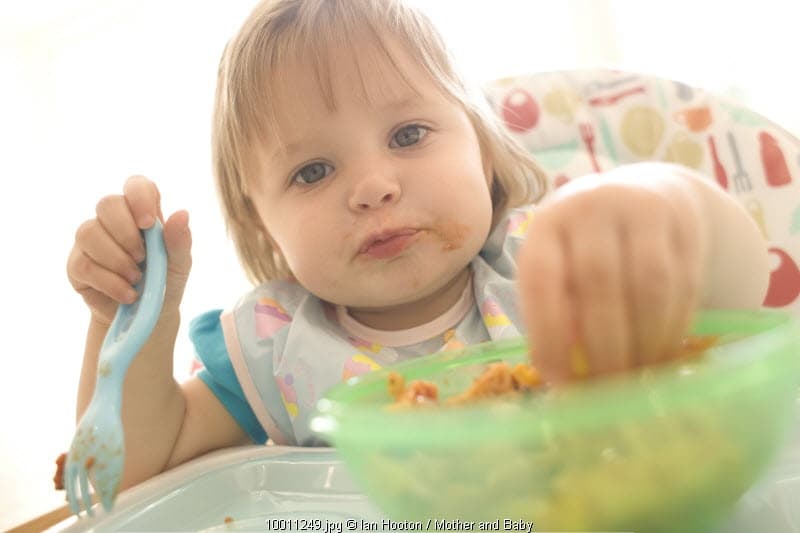 5 Makanan yang Harus Dihindari Anak