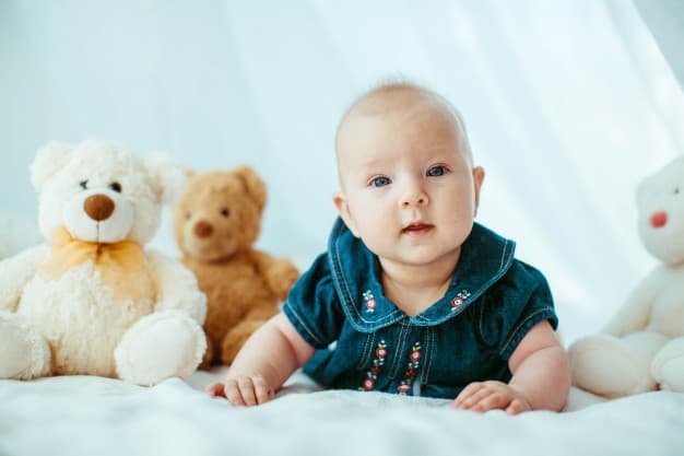 5 Cara Stimulasi Multisensori pada Bayi Baru Lahir