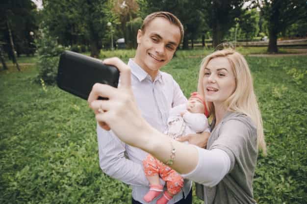‘Sharenting,’ Fenomena Baru di Dunia Parenting