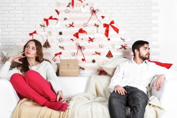 7 Cara untuk Menjelaskan Perceraian pada Anak
