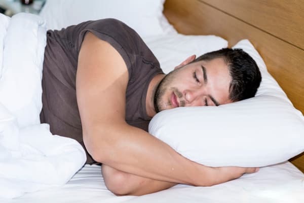 Kualitas Tidur Pria Pengaruhi Kesuburannya!
