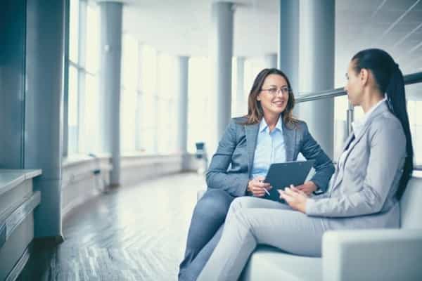 3 Cara Tepat Menghadapi Kritik ‘Pedas’ di Kantor