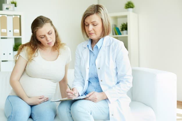 Waspada Preeklampsia Pasca Melahirkan, Moms!
