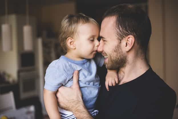 Bayi yang Mirip Dengan Ayahnya Tumbuh Lebih Sehat