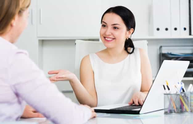 Tips Agar Anda yang Pemalu Dapat Bekerja Dengan Baik