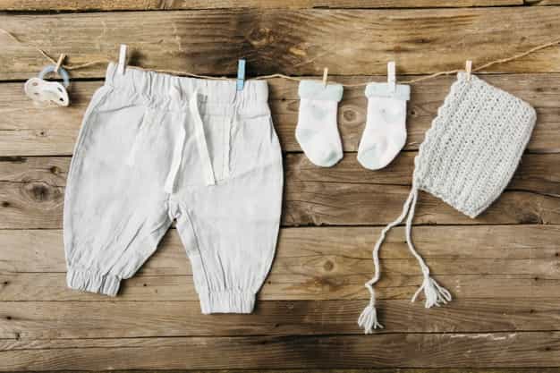 Tips Memilih Pelindung Pakaian untuk Bayi