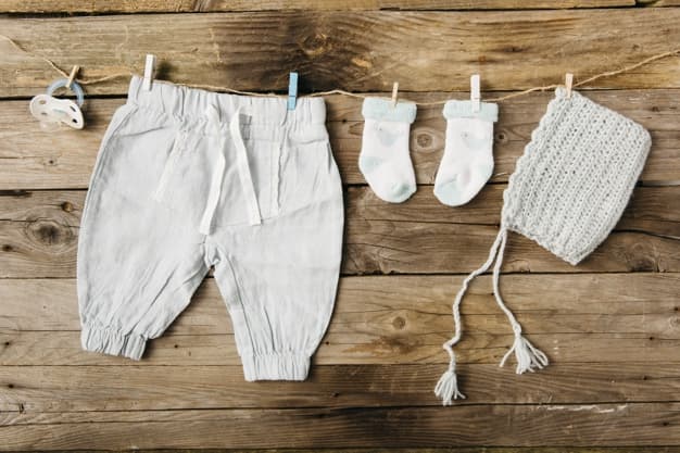 Tips Memilih Pelindung Pakaian untuk Bayi