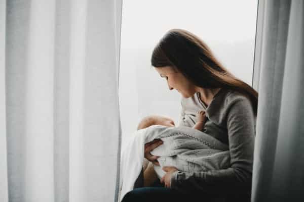 Plus Minus Tempat Menitipkan Bayi buat Ibu Bekerja