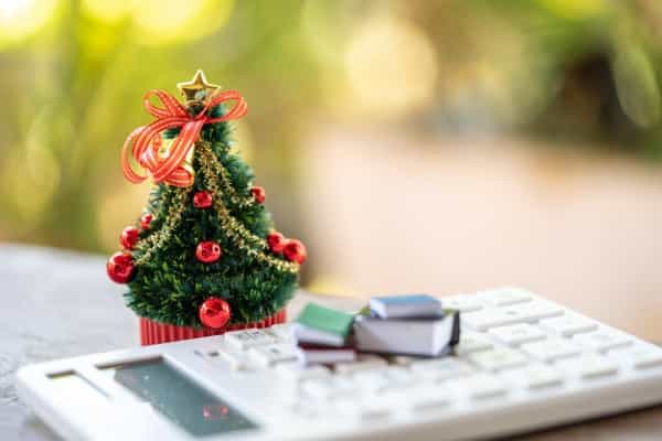 Moms, Ini Tips Hemat untuk Merayakan Natal