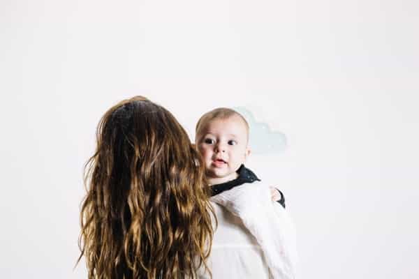 Hati-Hati Moms, Ini Bahayanya Mengguncang Bayi