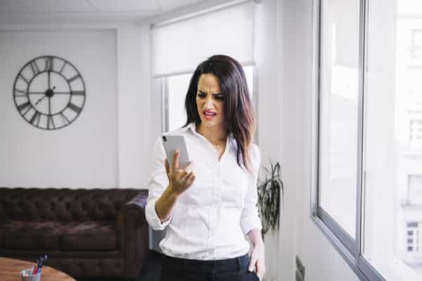 Para Seleb yang Pernah Mengalami Mom-Shaming