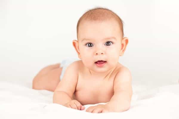 Ide Nama Bayi Laki-Laki Modern