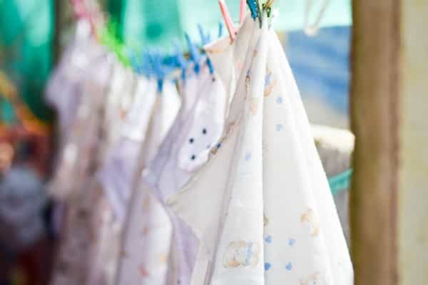 Tips Mencuci Popok Kain yang Benar