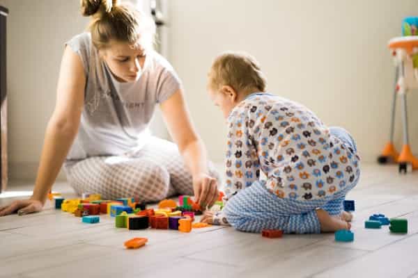Moms, Ini Pentingnya Melatih Kemampuan Berpikir Anak
