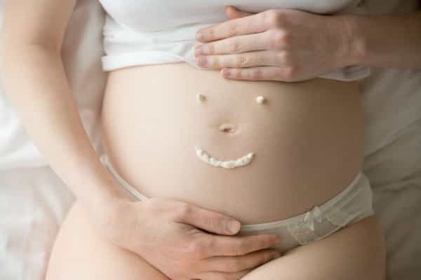 7 Bahan Skin Care yang Harus Dihindari Ibu Hamil