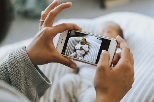 Perhatikan Ini Sebelum Posting Foto Anak di Medsos