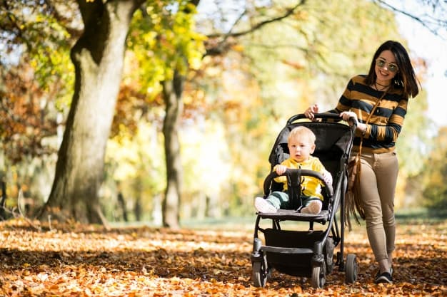 7 Tips Agar Tak Repot Ajak Anak Jalan-Jalan
