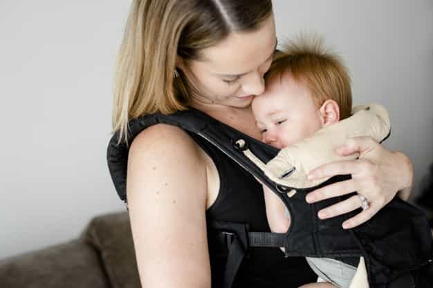 8 Cara untuk Menenangkan Bayi saat Menangis
