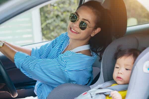 Tips Berkendara Aman dan Nyaman Bersama Si Kecil