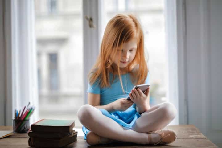 Waspada, Benda Ini Bisa Mengakibatkan Anak Tersetrum