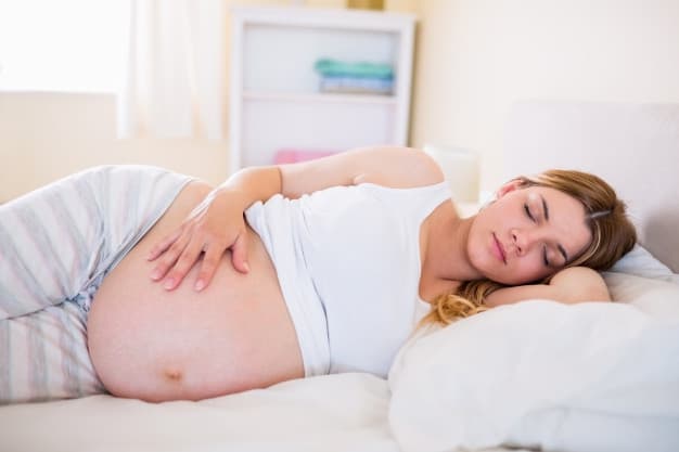 Sulit Tidur Kala Hamil Muda? Ini Penyebabnya, Moms