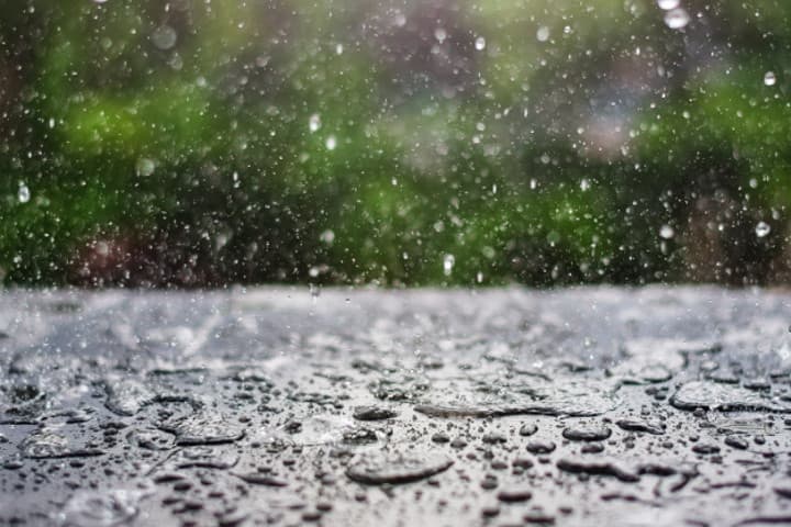 Ibu Hamil Terkena Banjir, Ini yang Mesti Diperhatikan