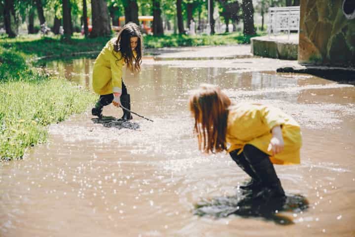 Waspada Leptospirosis atau ‘Demam Banjir’ pada Anak!