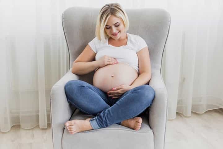 Intip Cantiknya Kehamilan Celebrity Moms di 2020