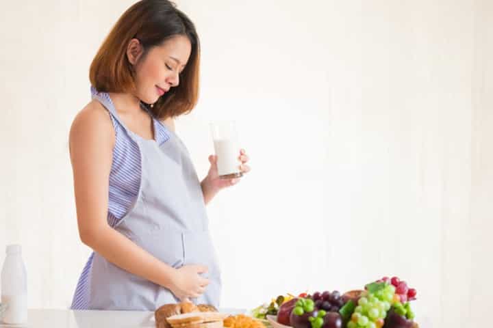 Bumil, Konsumsi Ini agar Kulit Bayi Anda Putih Bersih