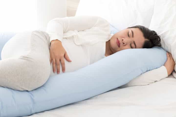 Bantal Hamil, Manfaat dan Jenisnya yang Perlu Anda Tahu