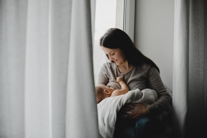 Bayi Full ASI Tidak BAB Setiap Hari, Bahayakah?