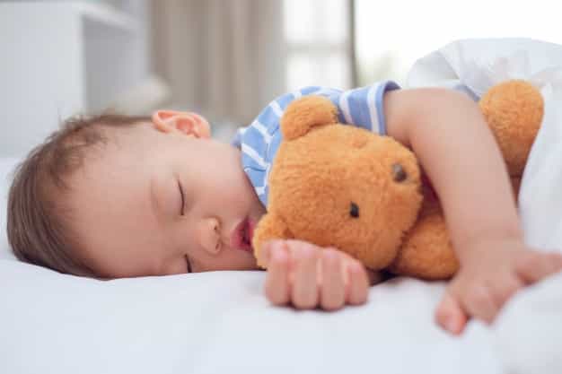 Kapan Balita akan Berhenti Tidur Siang?