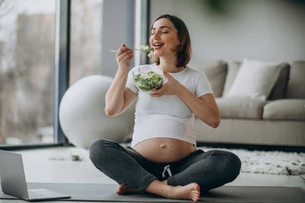 Makanan yang Perlu Dikonsumsi Bumil agar Bayi Lahir Cerdas