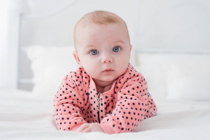 Inspirasi Nama Bayi Laki-laki yang Artinya Bijaksana