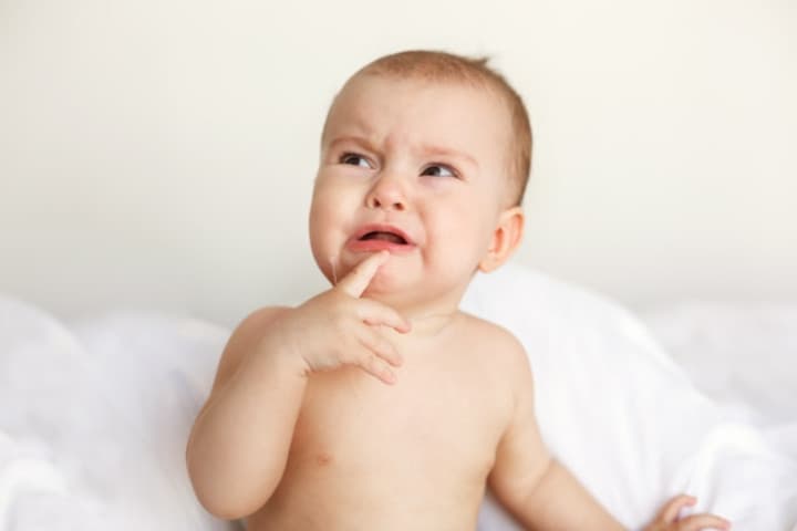 Sariawan pada Bayi, Ini Penyebab dan Cara Mengatasinya